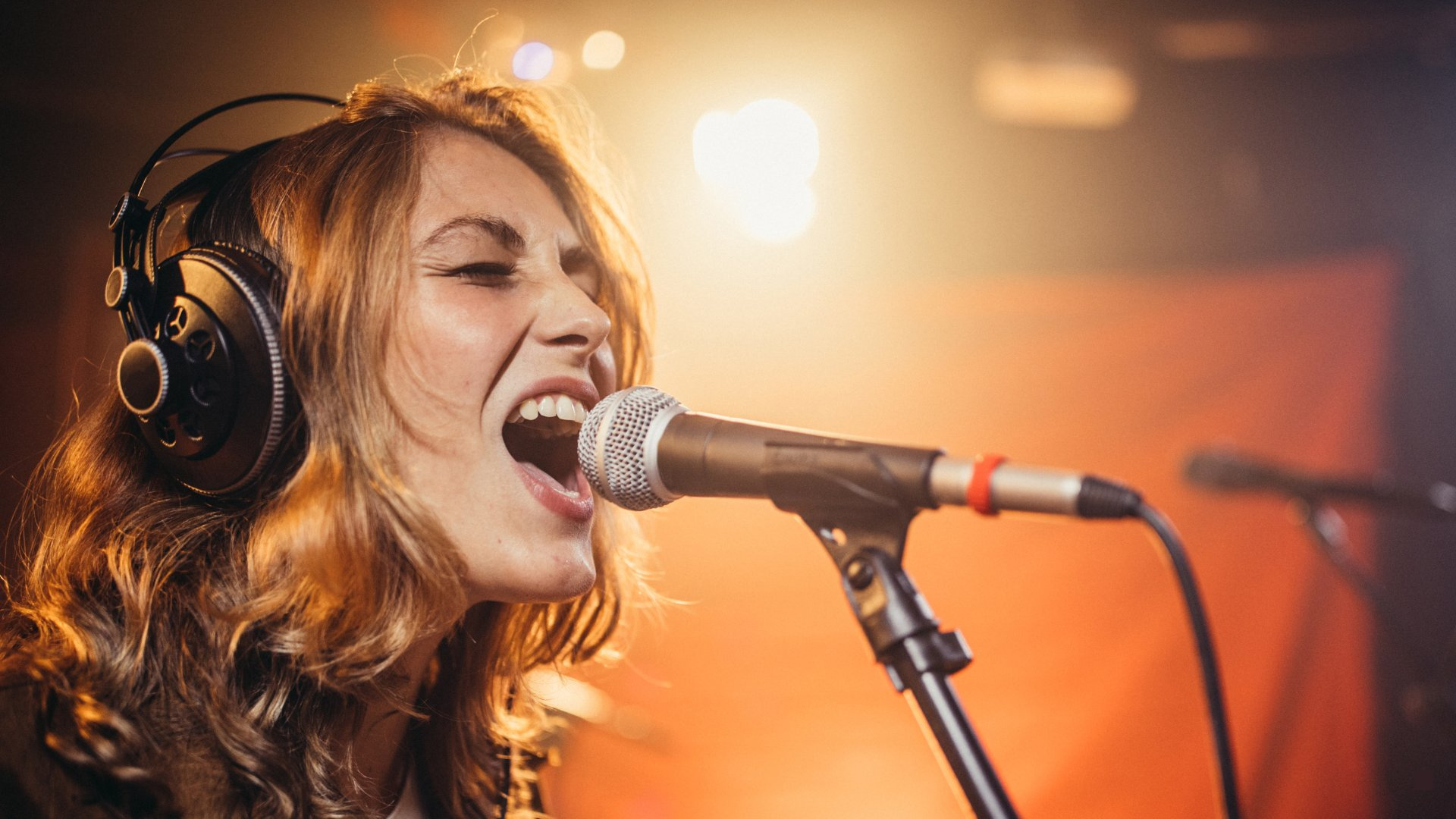 A singer pictured during a performance.